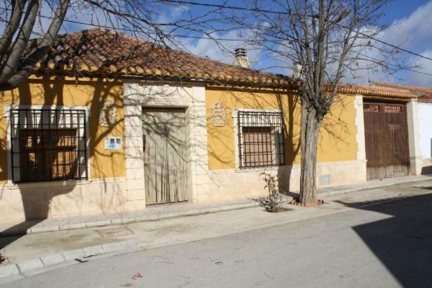 Estacion de Chinchilla Los Ferroviarios מראה חיצוני תמונה